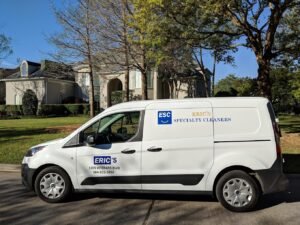 Pickup and delivery dry cleaning service in English Turn New Orleans